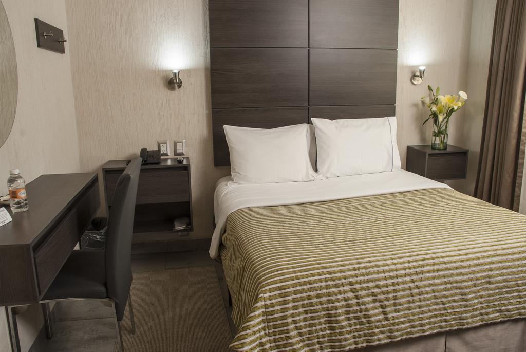 Hotel Expo Abastos กัวดาลาฮารา ภายนอก รูปภาพ