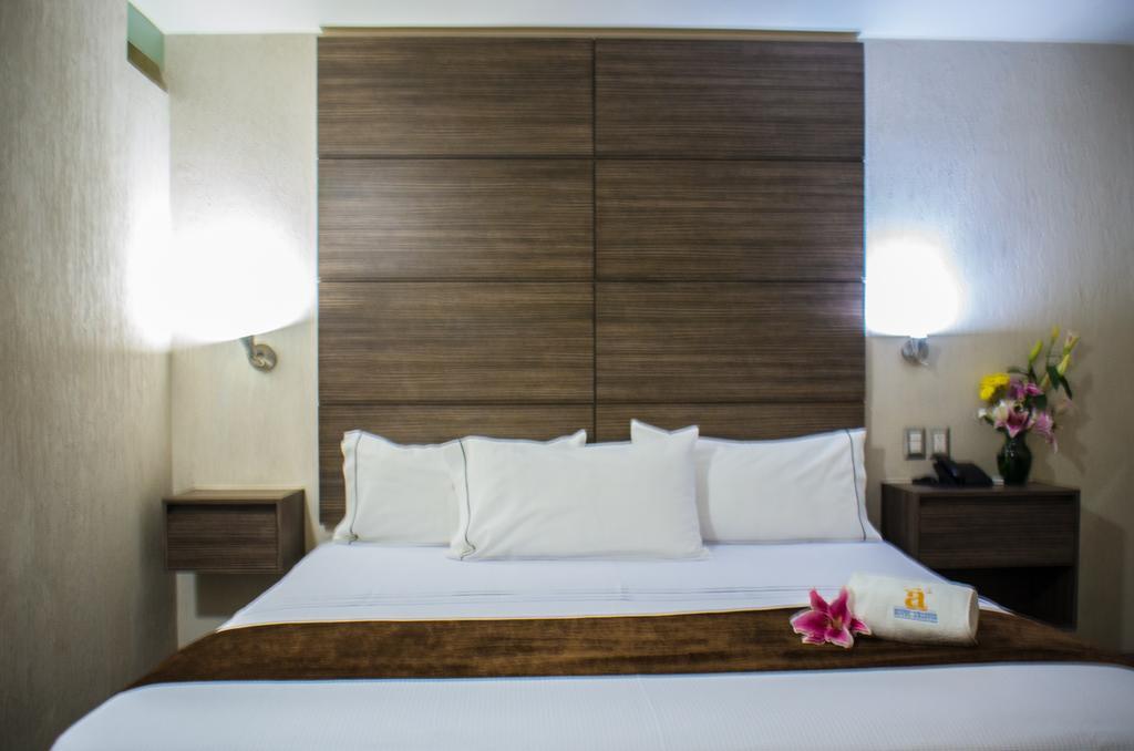 Hotel Expo Abastos กัวดาลาฮารา ภายนอก รูปภาพ